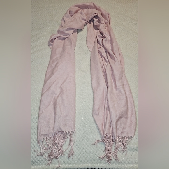 Accessories - Scarf